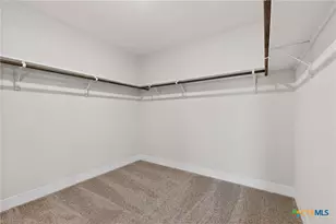 1405 Parkwood, Seguin, TX 78155 - Photo 31