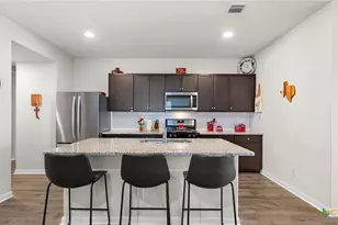 326 Northshore Trail, New Braunfels, TX 78130 - Photo 7