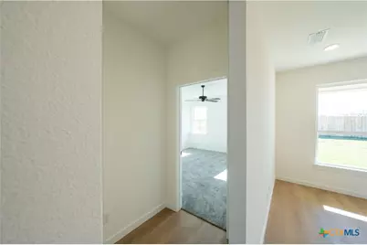 727 Liberty Park Drive, Belton, TX 76513 - Photo 9