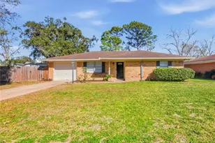 505 Suzanne St, Edna, TX 77957 - Photo 27