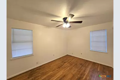 616 W Avenue E, Copperas Cove, TX 76522 - Photo 13