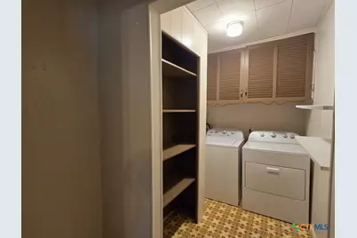 616 W Avenue E, Copperas Cove, TX 76522 - Photo 11