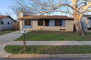 616 W Ave E, Copperas Cove, TX 76522 - Photo 1