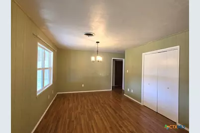 616 W Avenue E, Copperas Cove, TX 76522 - Photo 7
