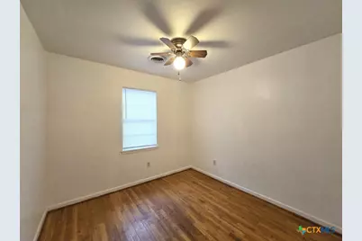 616 W Avenue E, Copperas Cove, TX 76522 - Photo 15