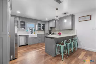 308 Liberty St, Gatesville, TX 76528 - Photo 11