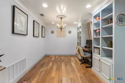 308 Liberty Street, Gatesville, TX 76528 - Photo 5