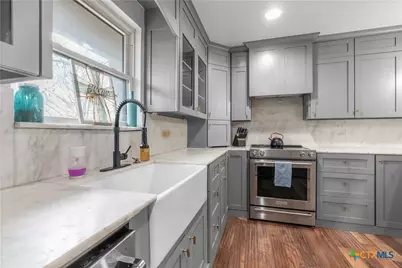 308 Liberty Street, Gatesville, TX 76528 - Photo 9