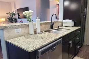 112 Teakwood Dr, Victoria, TX 77901 - Photo 5