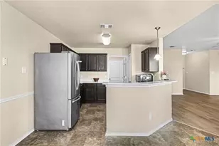 1049 Hamilton Ln, Belton, TX 76513 - Photo 9