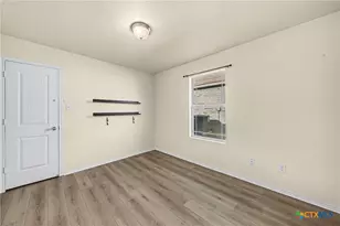 1049 Hamilton Ln, Belton, TX 76513 - Photo 13