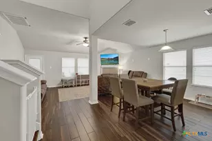 509 Roadrunner Ave, New Braunfels, TX 78130 - Photo 7