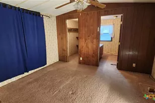 2105 E North St, Victoria, TX 77901 - Photo 19