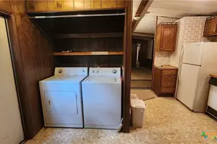 2105 E North St, Victoria, TX 77901 - Photo 15