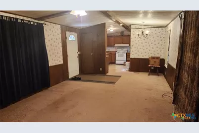 2105 E North Street, Victoria, TX 77901 - Photo 17