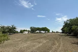 1796 Co Rd 139, Hutto, TX 78634 - Photo 1