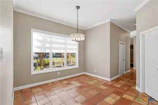 106 Pebble Brk, Victoria, TX 77904 - Photo 11