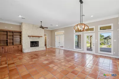 106 Pebble Brook, Victoria, TX 77904 - Photo 3