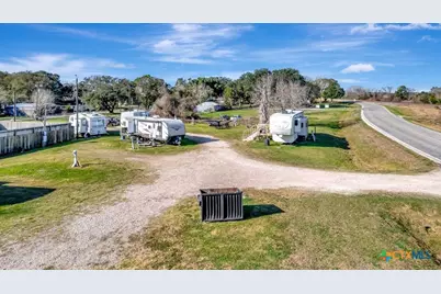 10537 Fm 616, Lolita, TX 77971 - Photo 7