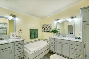 21405 Cherry Hollow Cove, Leander, TX 78641 - Photo 19