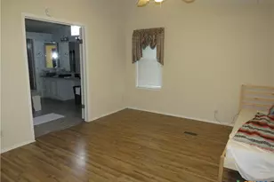 945 Co Rd 208, Lampasas, TX 76550 - Photo 41