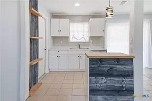 1403 Little St, Copperas Cove, TX 76522 - Photo 9