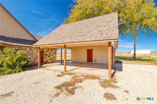 4680 Dreibrodt Rd, San Marcos, TX 78666 - Photo 5