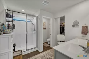 417 Deborah Dr, New Braunfels, TX 78130 - Photo 11