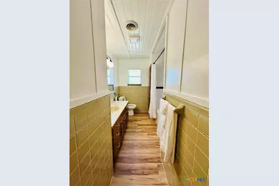 1040 S Hwy 80, Nixon, TX 78140 - Photo 21