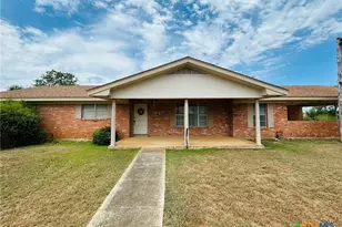 1040 S Hwy 80, Nixon, TX 78140 - Photo 3