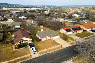 611 N 21st St, Copperas Cove, TX 76522 - Photo 3