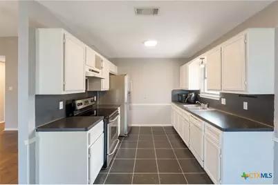611 N 21st Street, Copperas Cove, TX 76522 - Photo 11