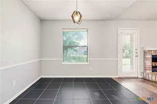 611 N 21st St, Copperas Cove, TX 76522 - Photo 9