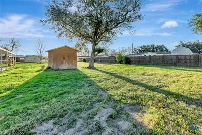 110 Fawn Drive, Victoria, TX 77905 - Photo 19