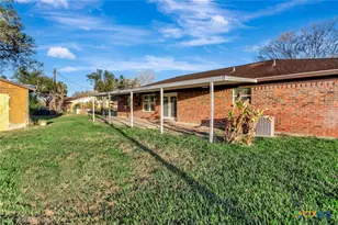 110 Fawn Dr, Victoria, TX 77905 - Photo 25