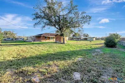 110 Fawn Drive, Victoria, TX 77905 - Photo 21