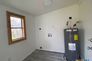 502 W Avenue A, Copperas Cove, TX 76522 - Photo 13