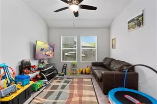 597 Summersweet Rd, New Braunfels, TX 78130 - Photo 9