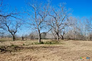 652 Co Rd 210, Hallettsville, TX 77964 - Photo 25