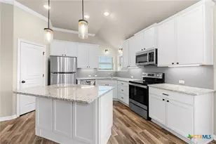 1847 Broken Shoe Trl, Temple, TX 76502 - Photo 3