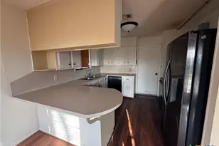 1420 Avalon St, Port Lavaca, TX 77979 - Photo 5