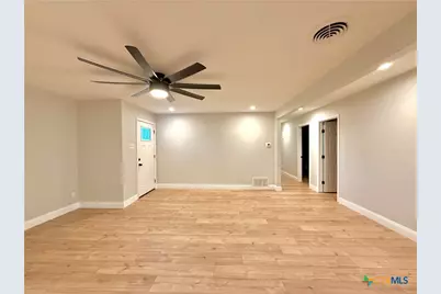 1801 College Drive, Victoria, TX 77901 - Photo 5