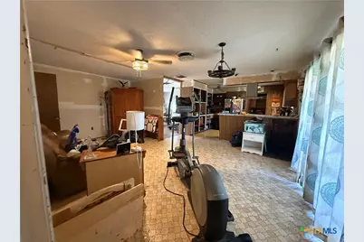 1209 W Avenue A, Lampasas, TX 76550 - Photo 5