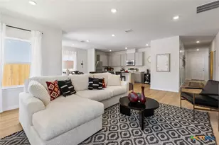 1242 Crimson Sky Ct, Belton, TX 76513 - Photo 5