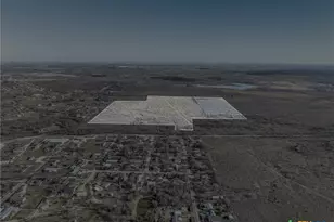 5225 FM2001, Buda, TX 78610 - Photo 19