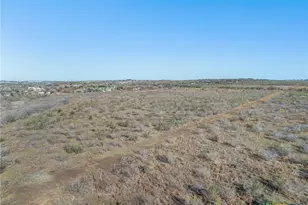 5225 FM2001, Buda, TX 78610 - Photo 7