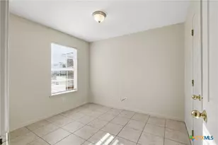 1012 Muelhause St, Belton, TX 76513 - Photo 15