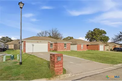 1012 Muelhause Street, Belton, TX 76513 - Photo 3