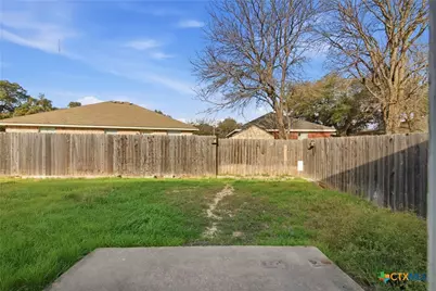 1012 Muelhause Street, Belton, TX 76513 - Photo 25