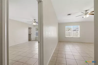 1012 Muelhause Street, Belton, TX 76513 - Photo 21